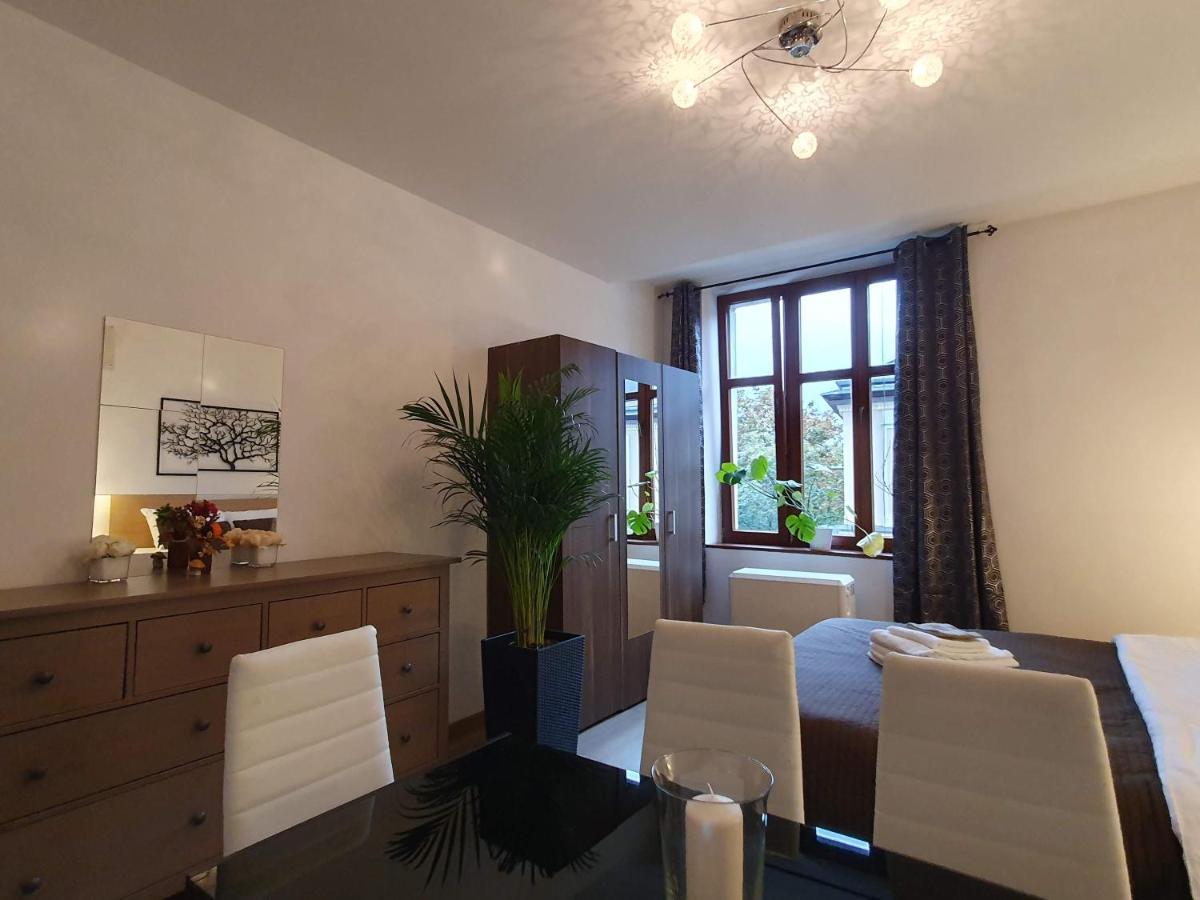 F-3 Krakow Rynek-Wawel O&P Apartfamily ภายนอก รูปภาพ